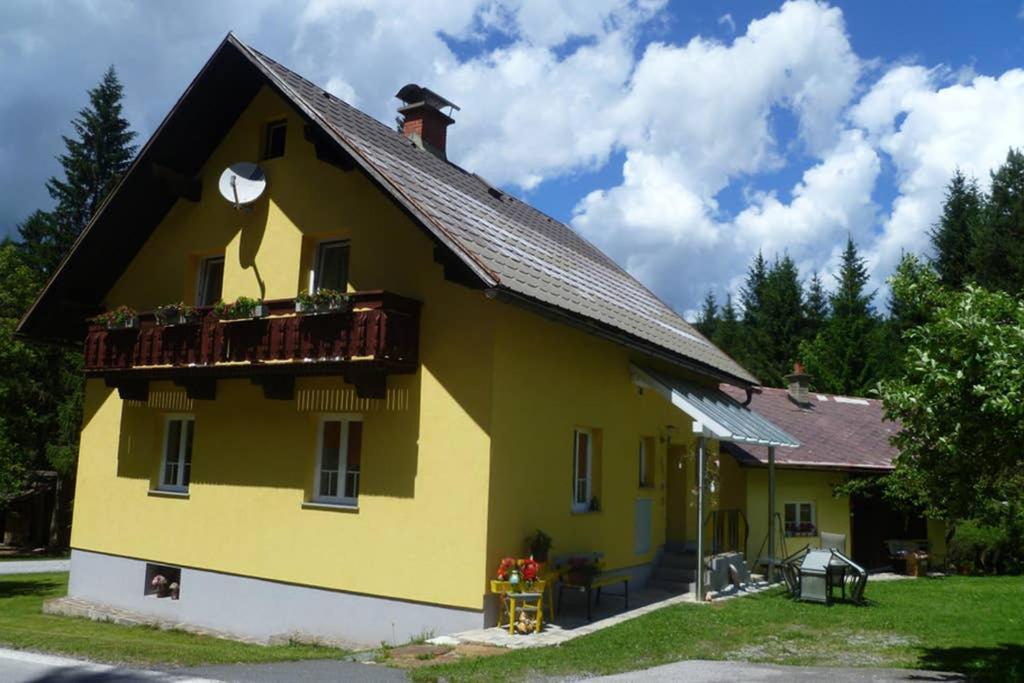 Gemuetliches Ferienhaus Am Waldrand Tröpolach Exterior foto
